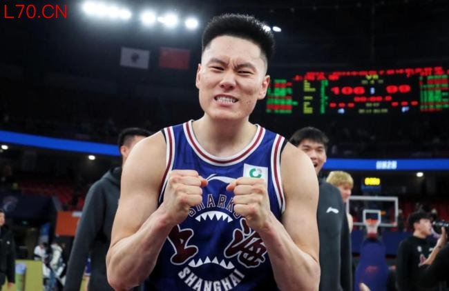 李弘权舍小家为大家接受国家队征召 泪水中的家国情怀